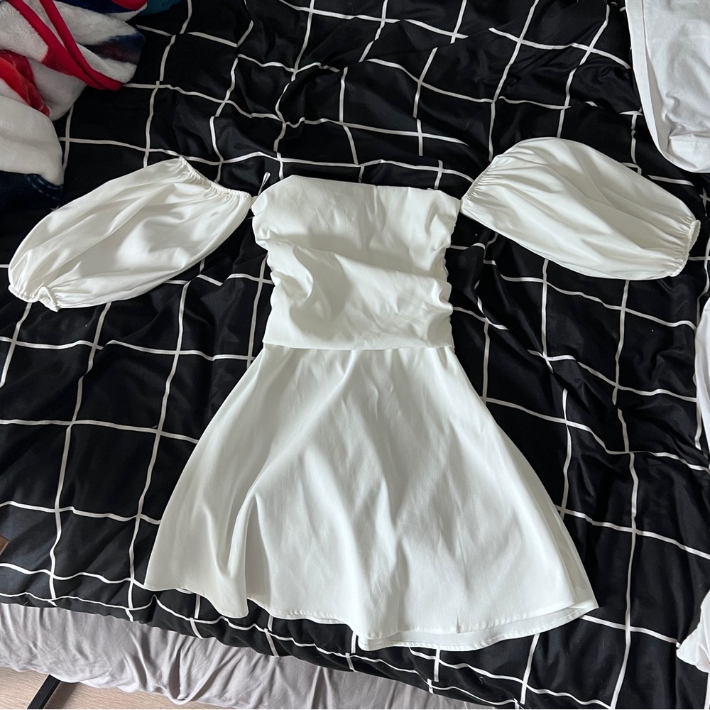 Zara White Puff Sleeve Dress